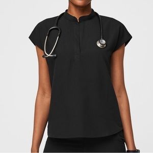 Rafaela™ Oversized Scrub Top size small